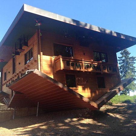 Welcoming Chalet Near Forest In Rohrnbach Bagian luar foto